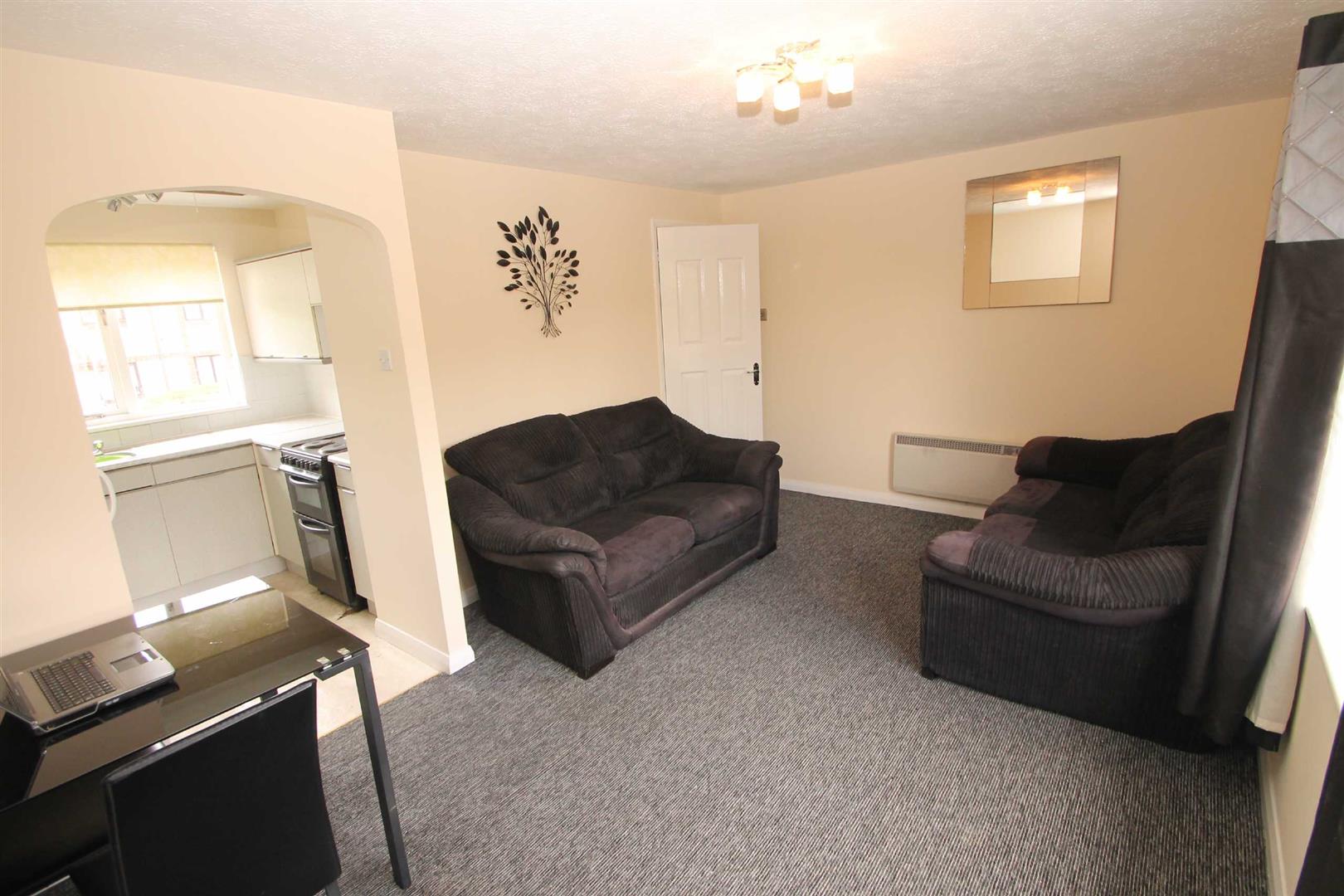 1 bed property in Pimpernel Grove, Milton Keynes
